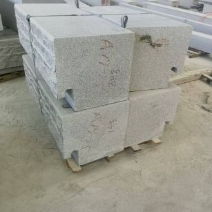 白山 整石坐凳打包