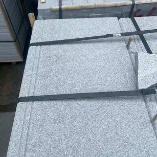 白山 芝麻灰火烧面拉槽台阶