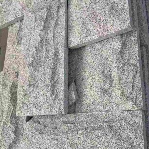 白山 芝麻白自然面花岗岩成品板