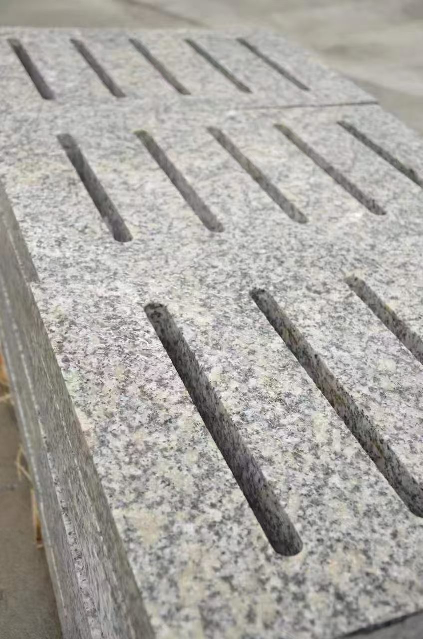白山芙蓉白水沟盖板