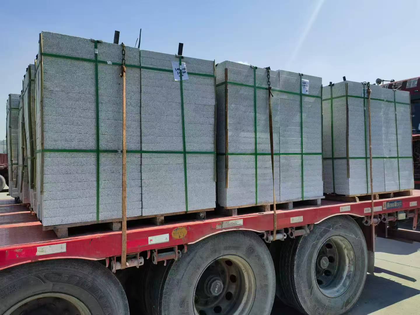 白山 芝麻白花岗岩地铺石